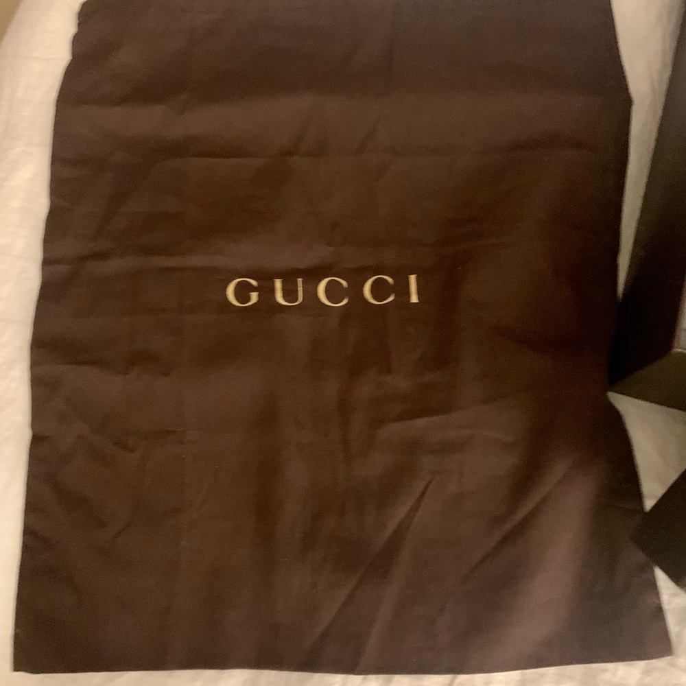 FINAL SALE🥳 McQueen - Picture 9 of 11